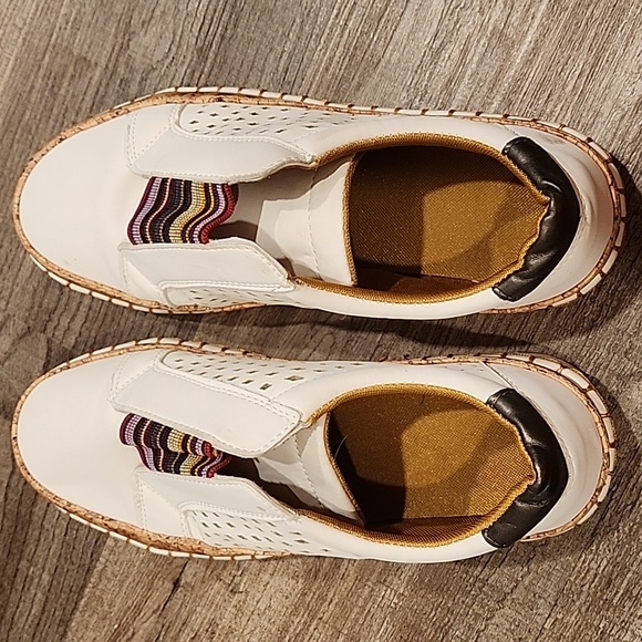 Slip on shoes - Picture 4 of 4